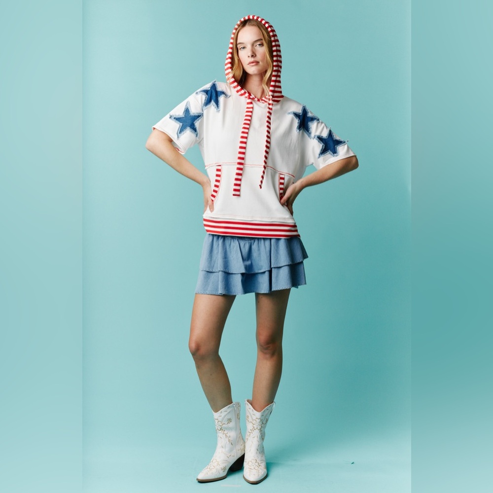 🚨 F4 only 1 medium left! new fantastic fawn star hoodie short sleeve - Picture 2 of 4